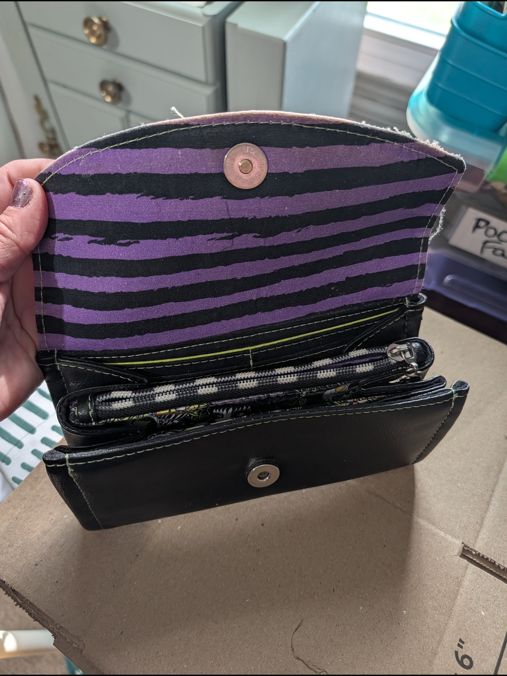 😍Sew Wicked Sweet Handmade Leather Beetlejuice Wallet. - Picture 8 of 16